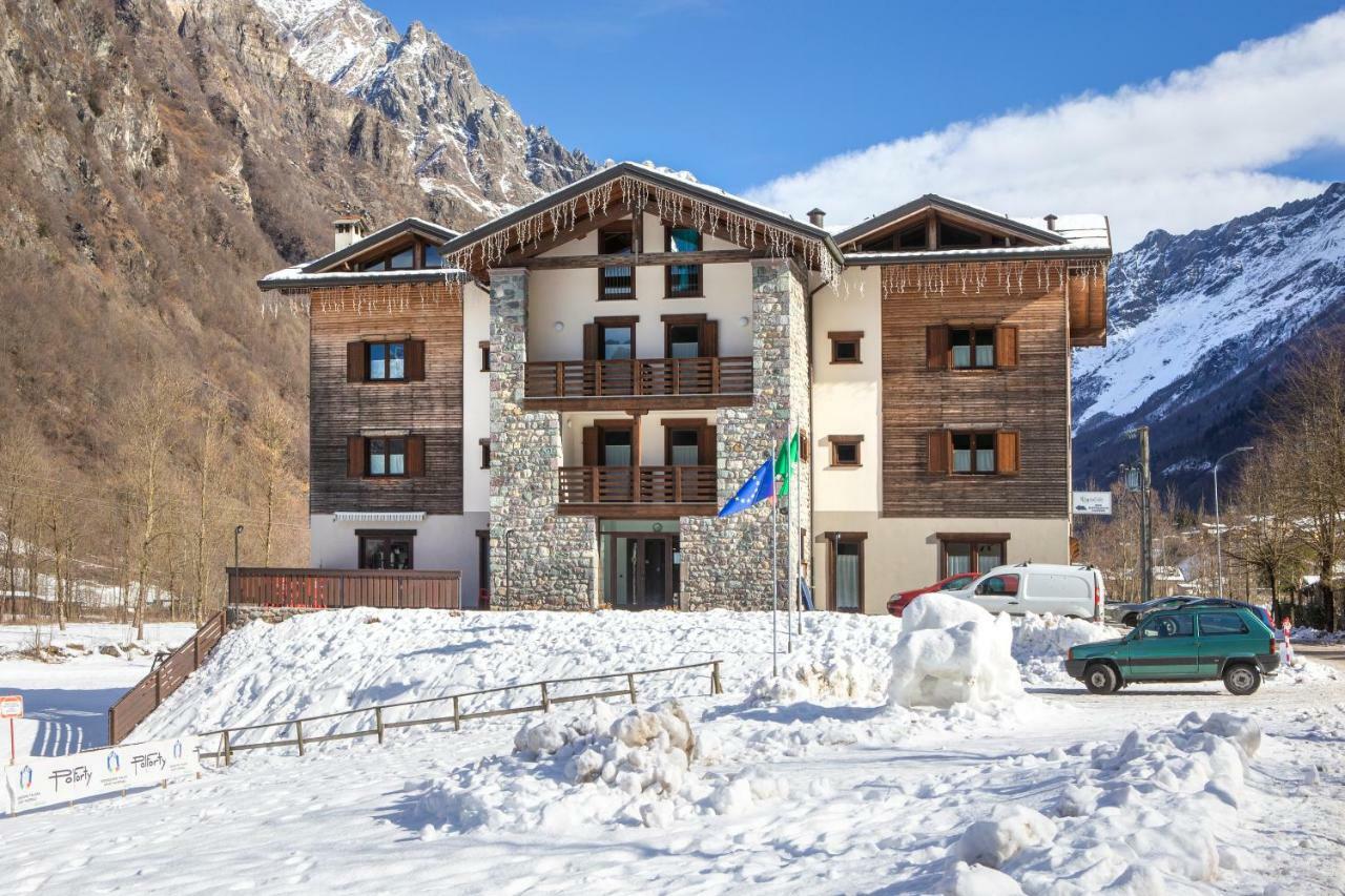 Ostello Casa Corti Valbondione Luaran gambar